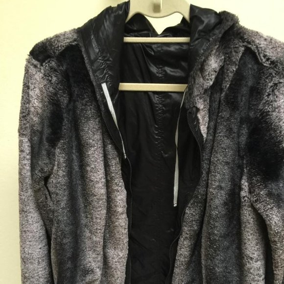 Armani Jeans- Polyamide & Faux Fur jacket hooded - Picture 8 of 8